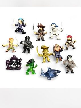 Disney Spin Master Pirates of the Caribbean: Mini Battle Figures Collection Lot